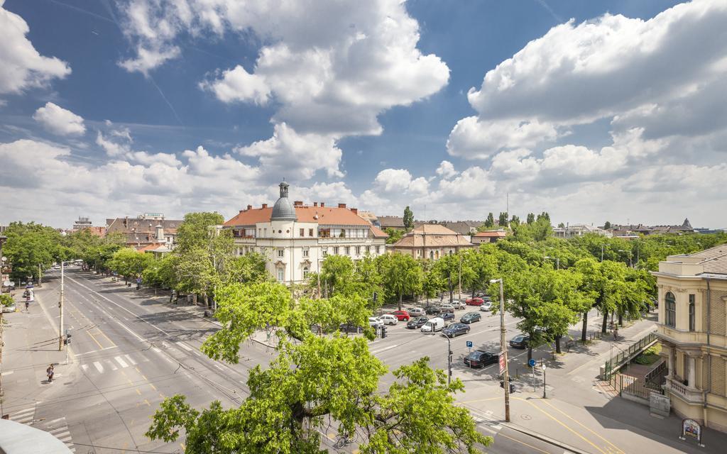 Terrace Apartments At City Park Budapeste Exterior foto